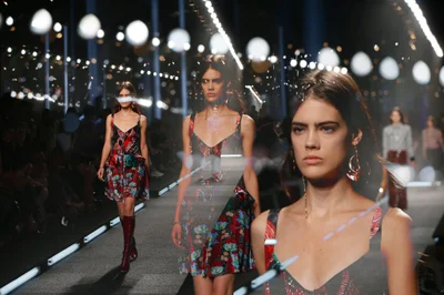 Look 33
